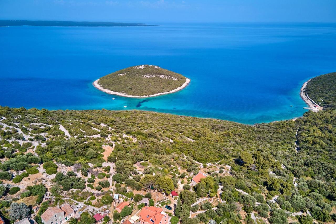 Apartments With A Parking Space Cunski, Losinj - 7867 Exterior foto